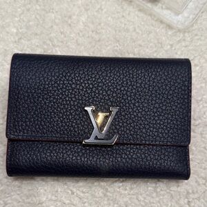 Louis Vuitton Dark Blue Capucines Leather Wallet